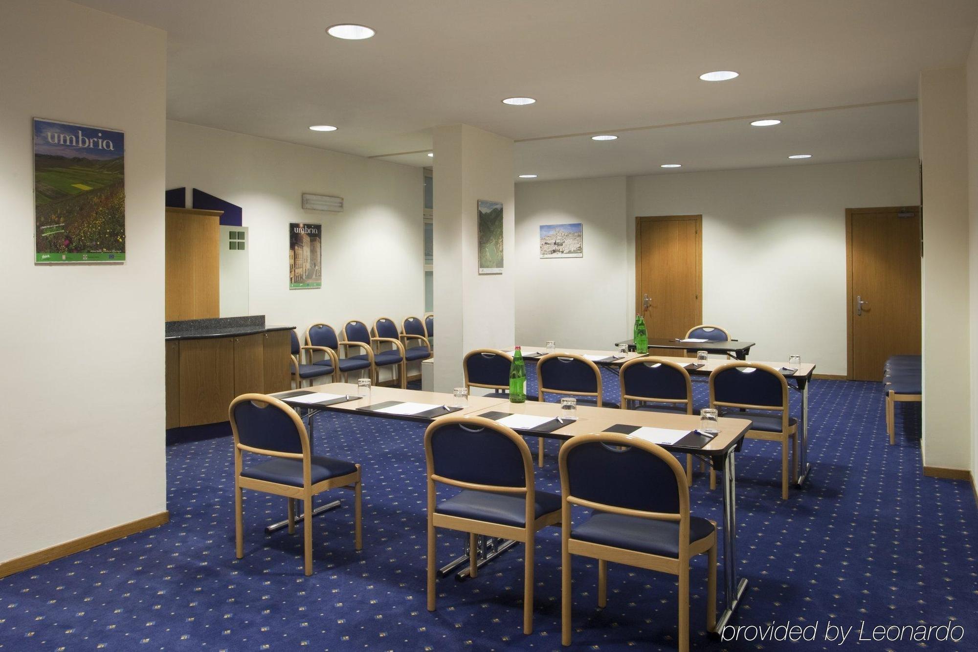 City Hotel & Suites Foligno Fasiliteter bilde