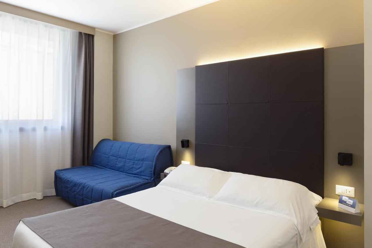 City Hotel & Suites Foligno Eksteriør bilde