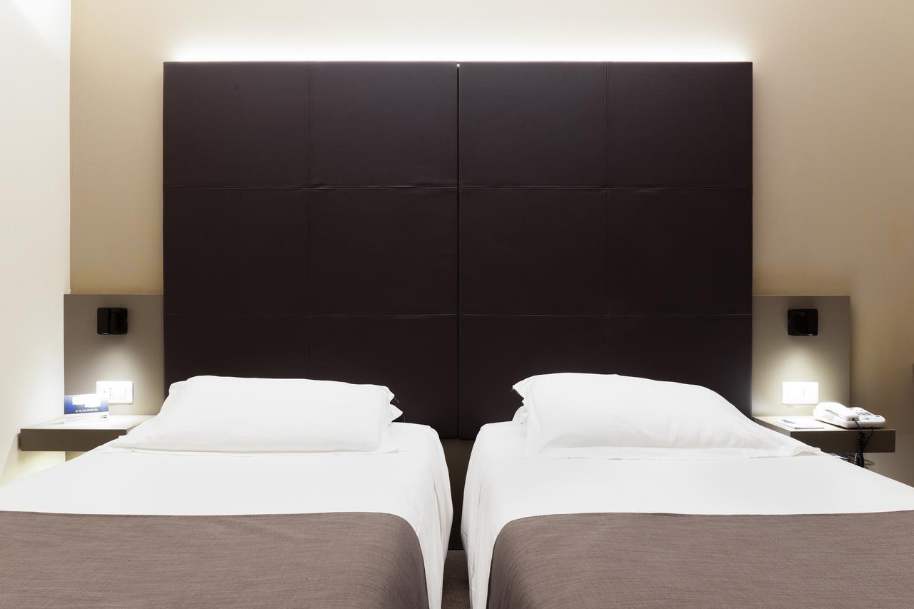 City Hotel & Suites Foligno Eksteriør bilde