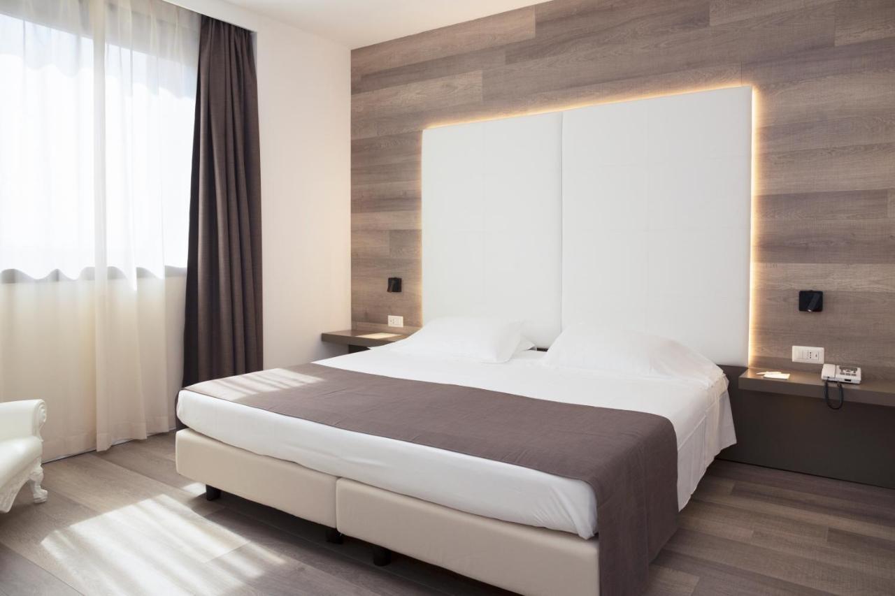 City Hotel & Suites Foligno Eksteriør bilde