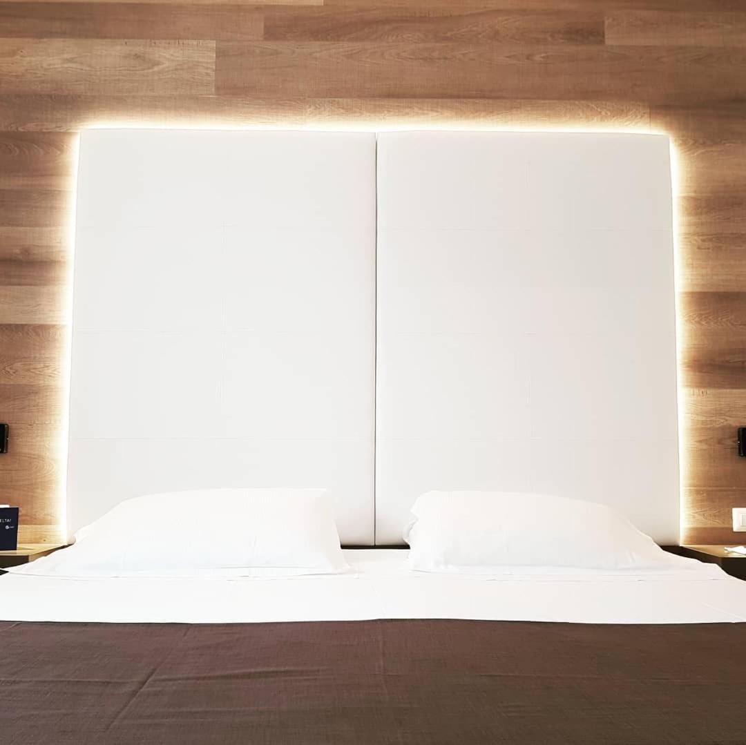 City Hotel & Suites Foligno Eksteriør bilde